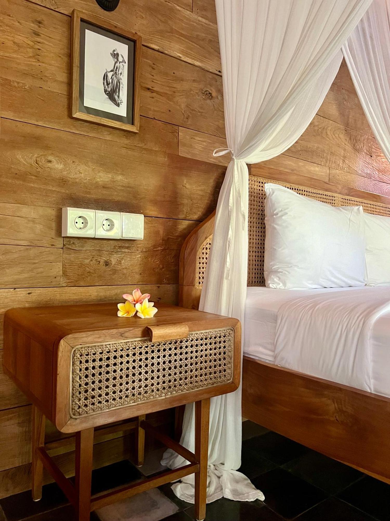 Umakayu Joglo Villa Canggu - Boutique Hotel Экстерьер фото